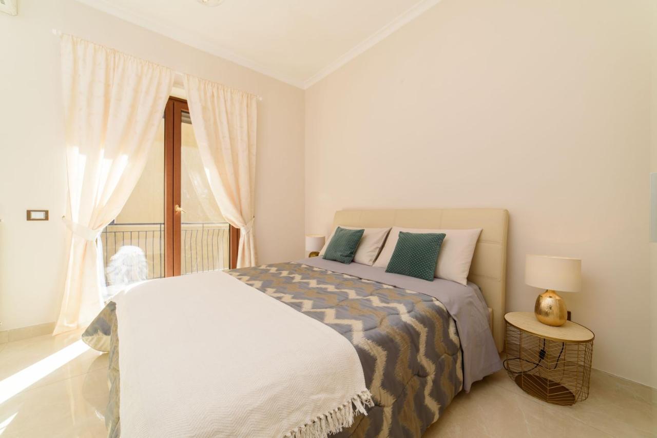 Homeaway Салерно Екстериор снимка